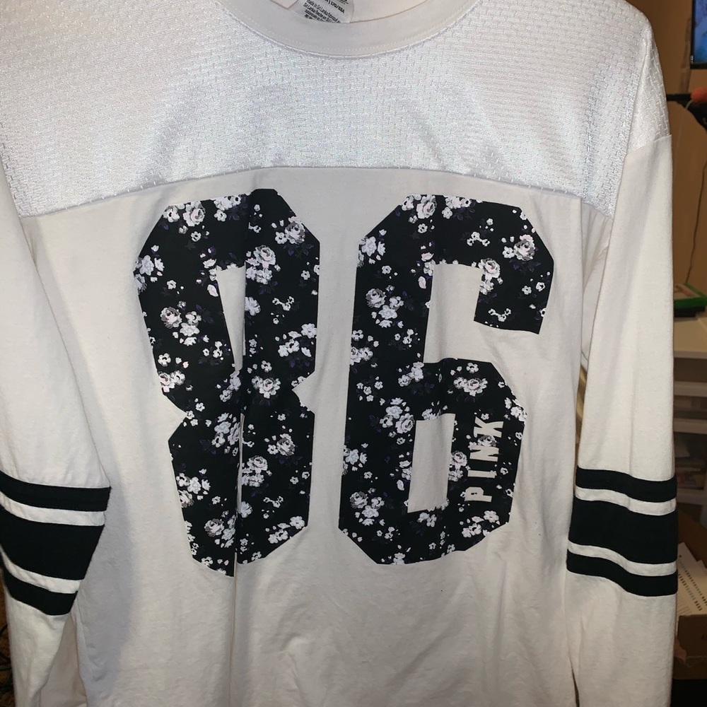 Vs pink Jersey material long sleeve